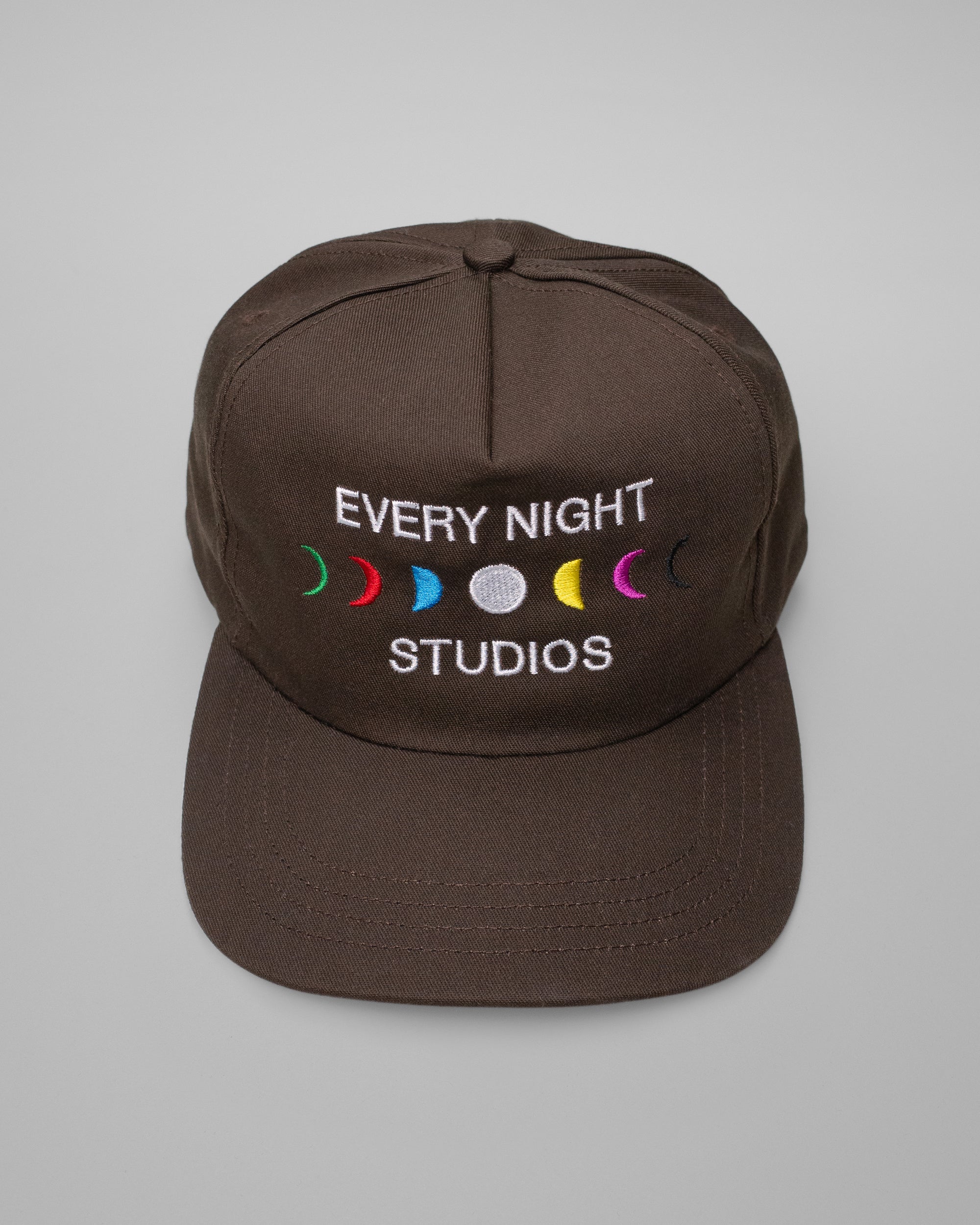 MOON PHASES LOGO CAP BROWN